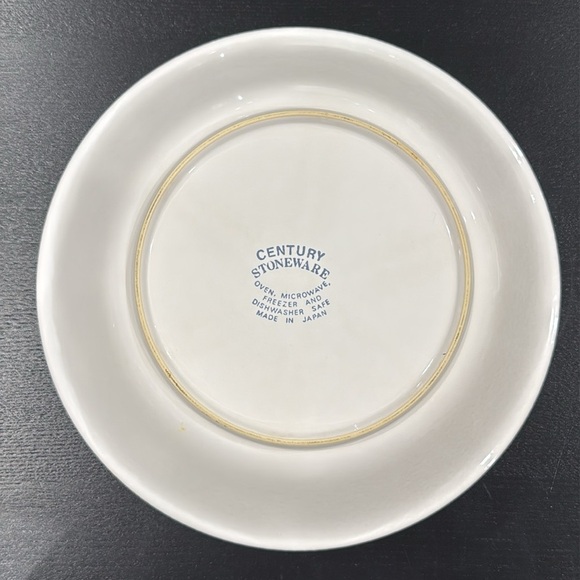 Century Stoneware Fannie's Farm Serving Bowl and 4 Plates Set - Picture 7 of 13